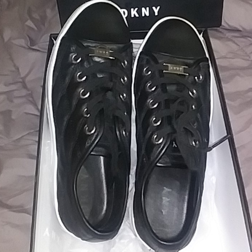 COPY - DKNY Brayden Binding court shoes.